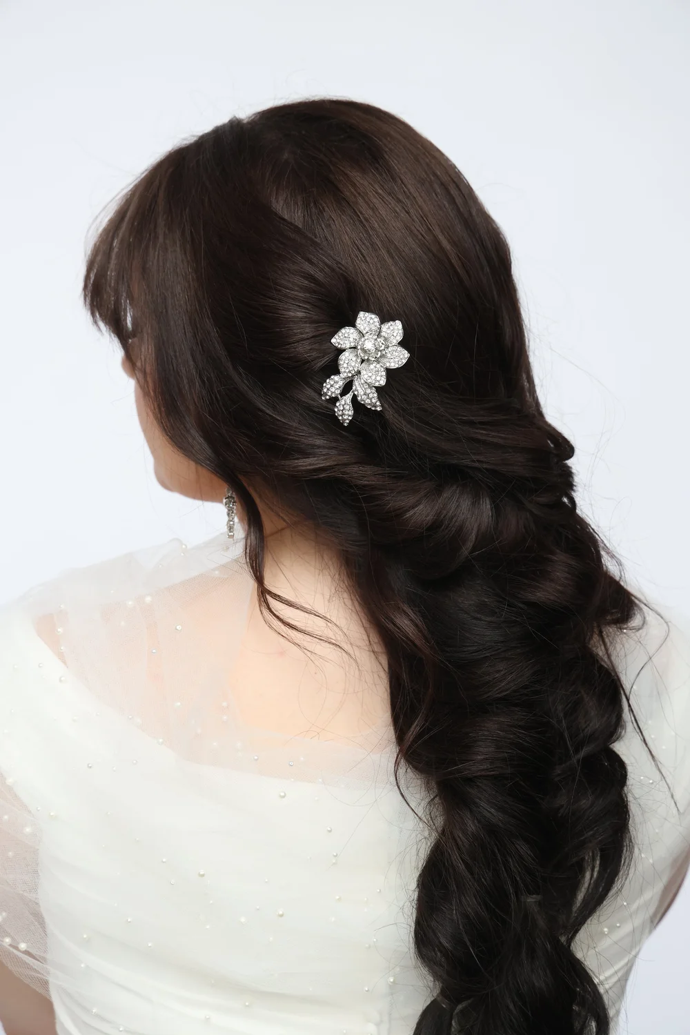 Hair Vines & Hair Pins — Justine M Couture Bridal Veils